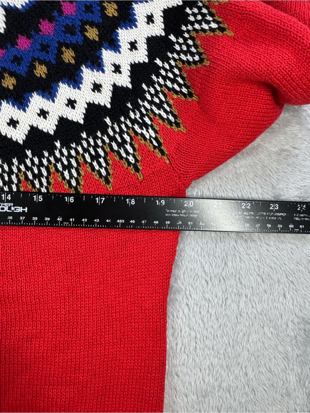 Old Navy Red Fair Isle Nordic Holiday Sweater Women’s L - Picture 9 of 10